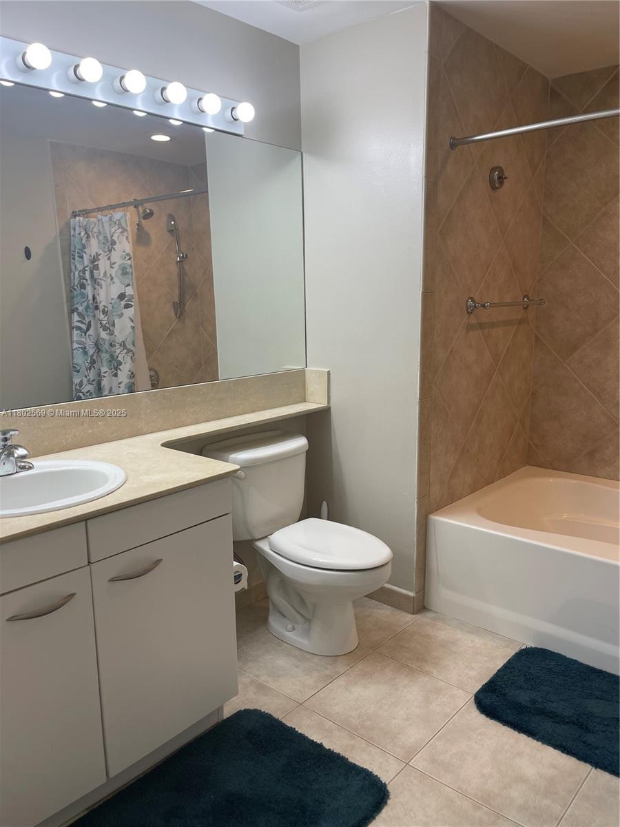 Photo of 2080 Ocean Dr #PH4, Hallandale Beach, Florida, 33009 -