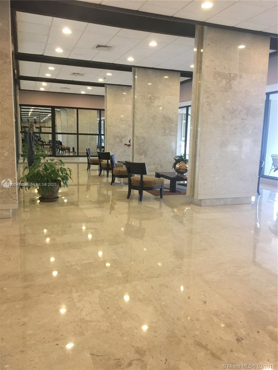 See details 2105 2 / 2 1350 sq. ft. $ 2025-08-26 0 Photo