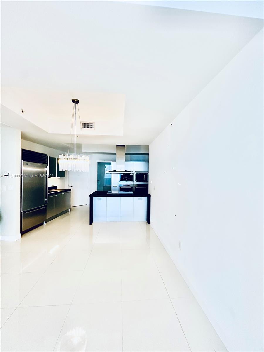 4808 2 / 3 1570 sq. ft. $ 2025-05-14 0 foto