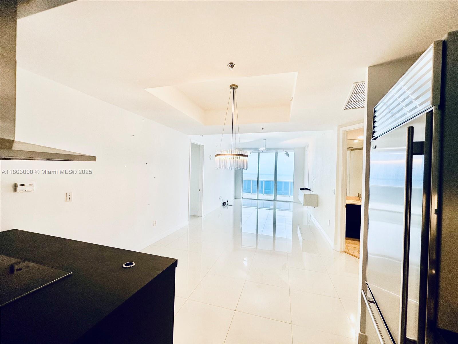 4808 2 / 3 1570 sq. ft. $ 2025-05-14 0 foto