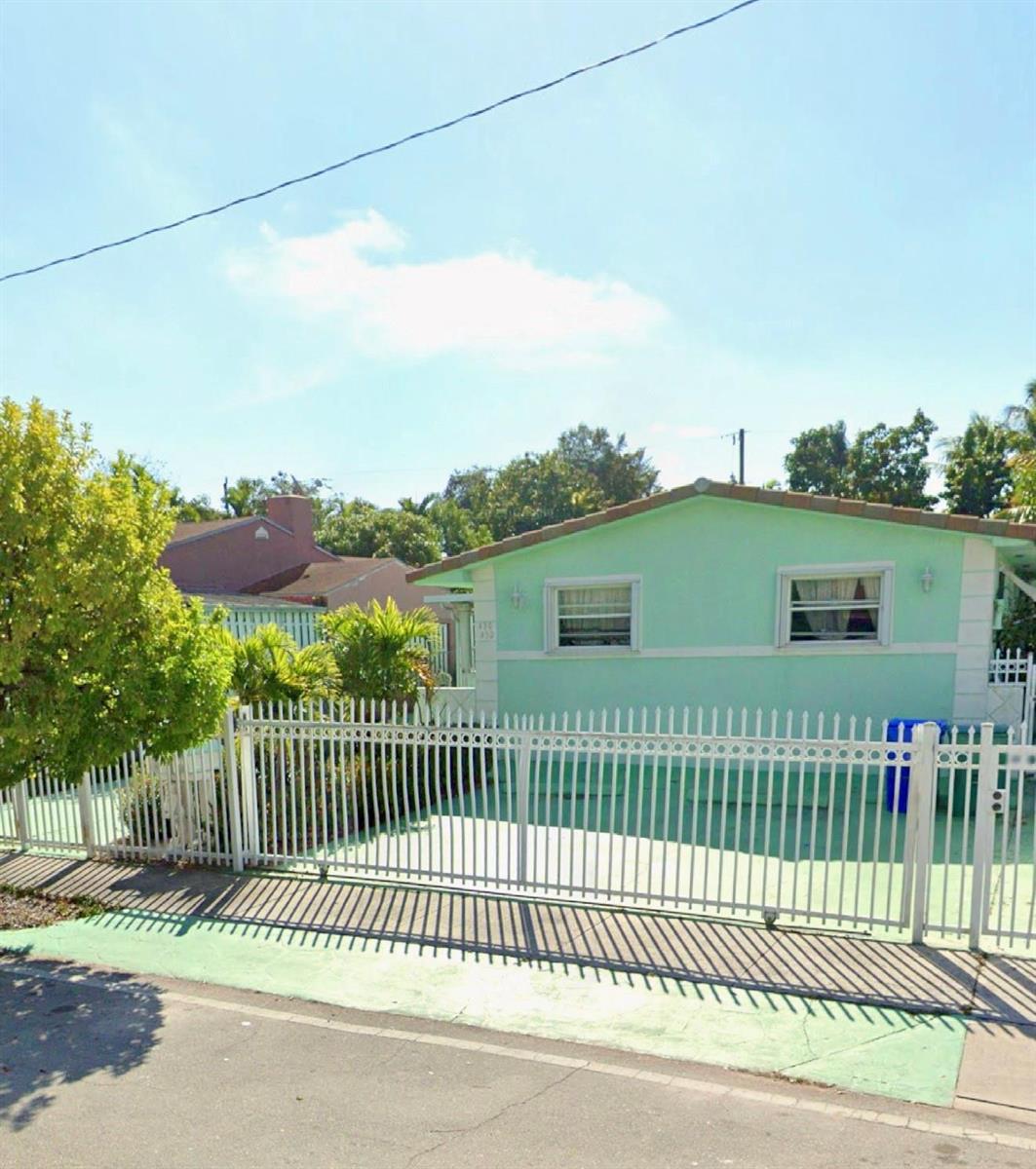   / 0 2273 sq. ft. $ 2026-05-29 0 foto