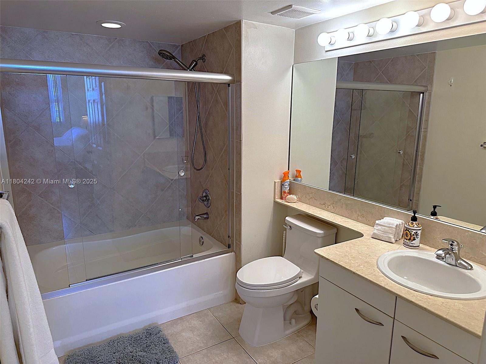 Photo of 2080 Ocean Drive #1606, Hallandale Beach, Florida, 33009 -