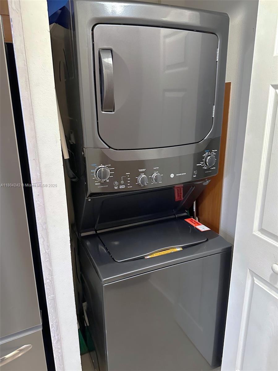 Photo of 2080 Ocean Drive #1606, Hallandale Beach, Florida, 33009 -