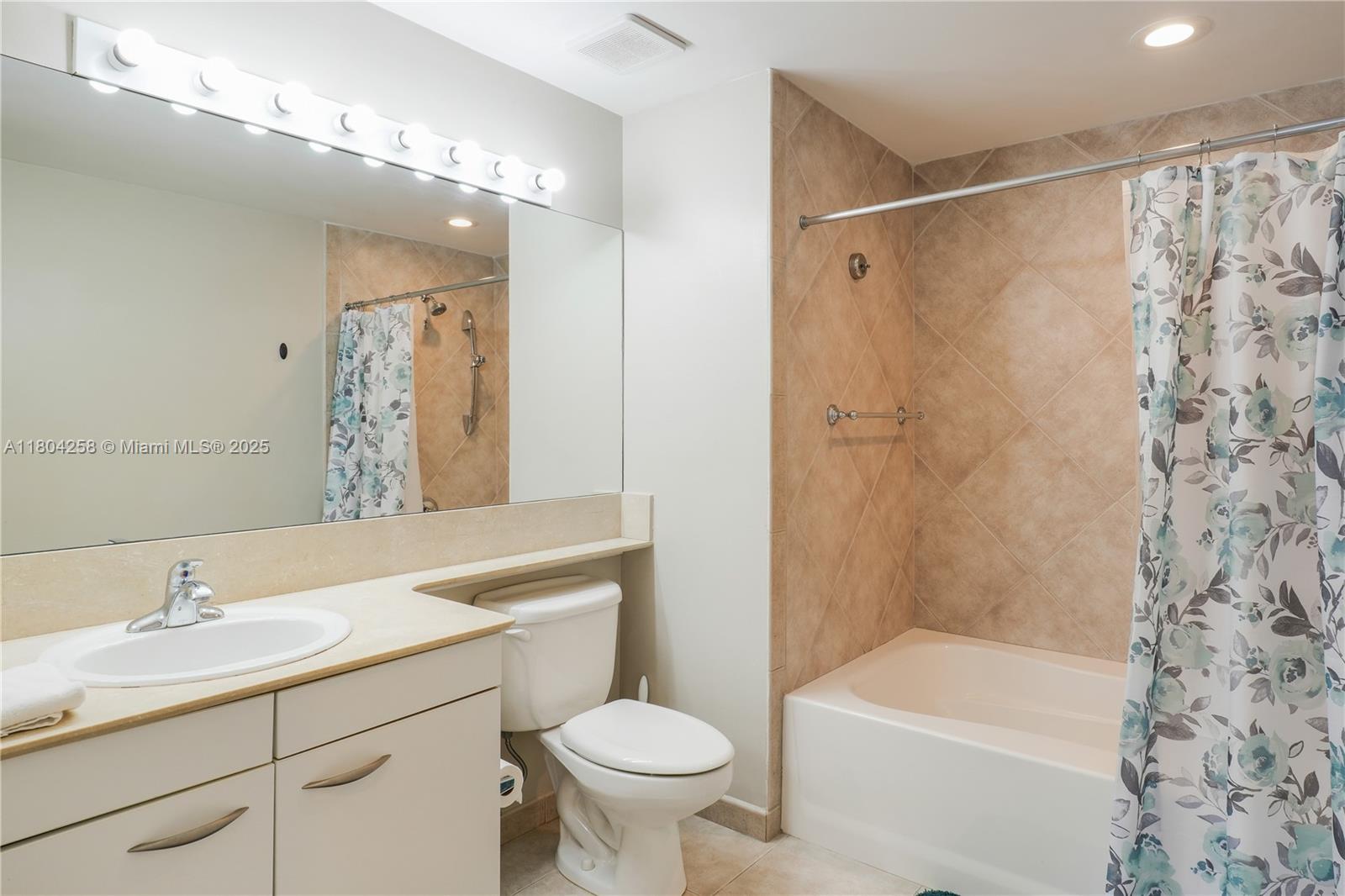 Photo of 2080 Ocean Dr #PH4, Hallandale Beach, Florida, 33009 -