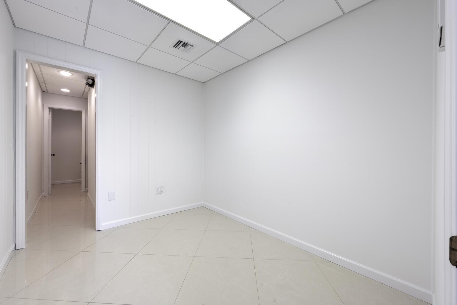 Ver detalles 116-117 / 2 sq. ft. $ 2026-06-05 0 foto