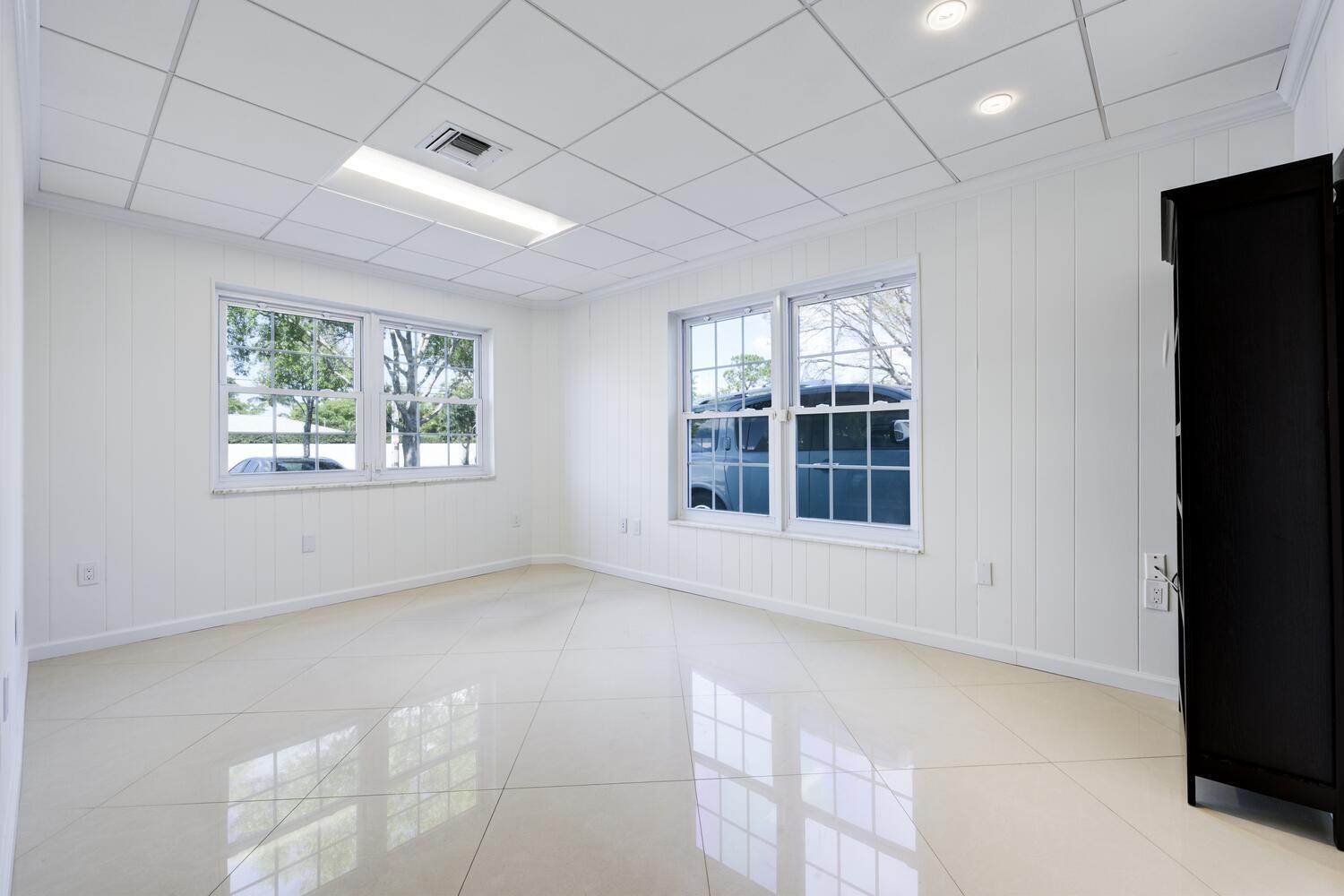 Ver detalles 116-117 / 2 sq. ft. $ 2026-06-05 0 foto