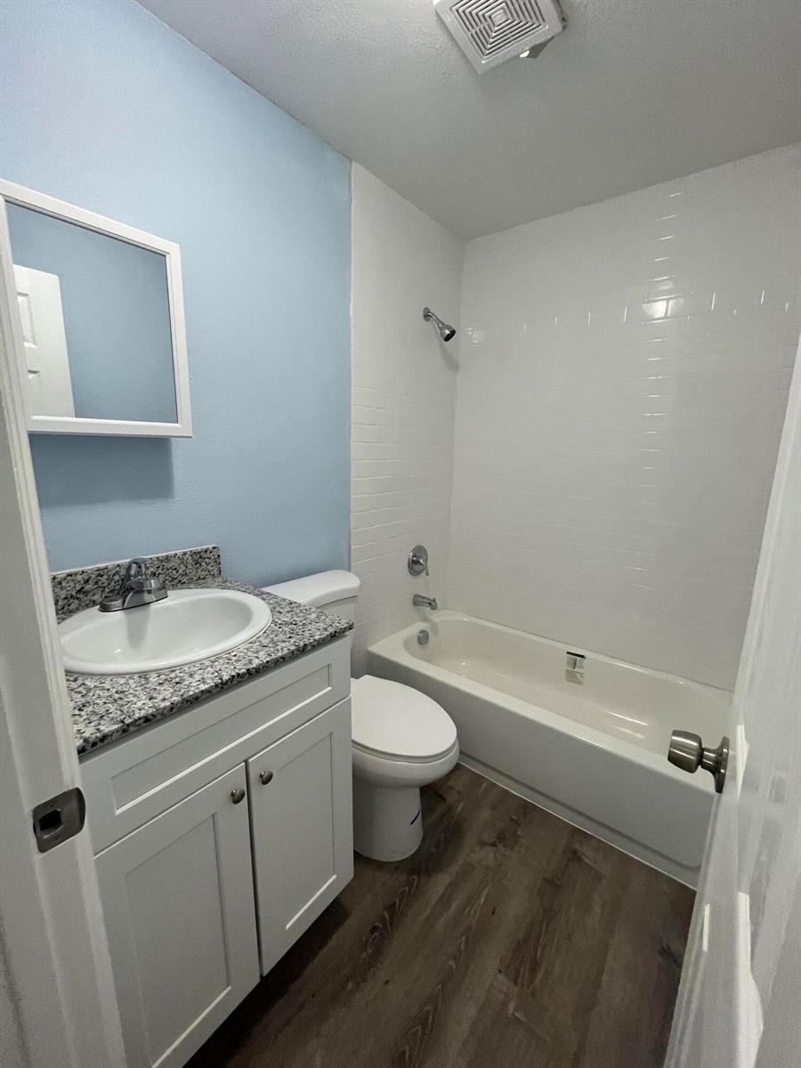 See details 1-5 / 5 sq. ft. $ 2026-01-28 0 Photo