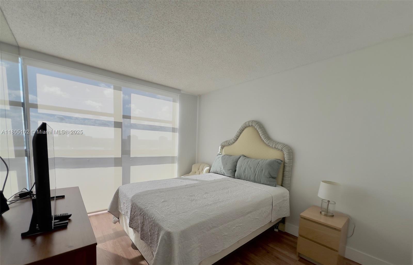 2412 2 / 2 1350 sq. ft. $ 2025-05-17 0 Photo