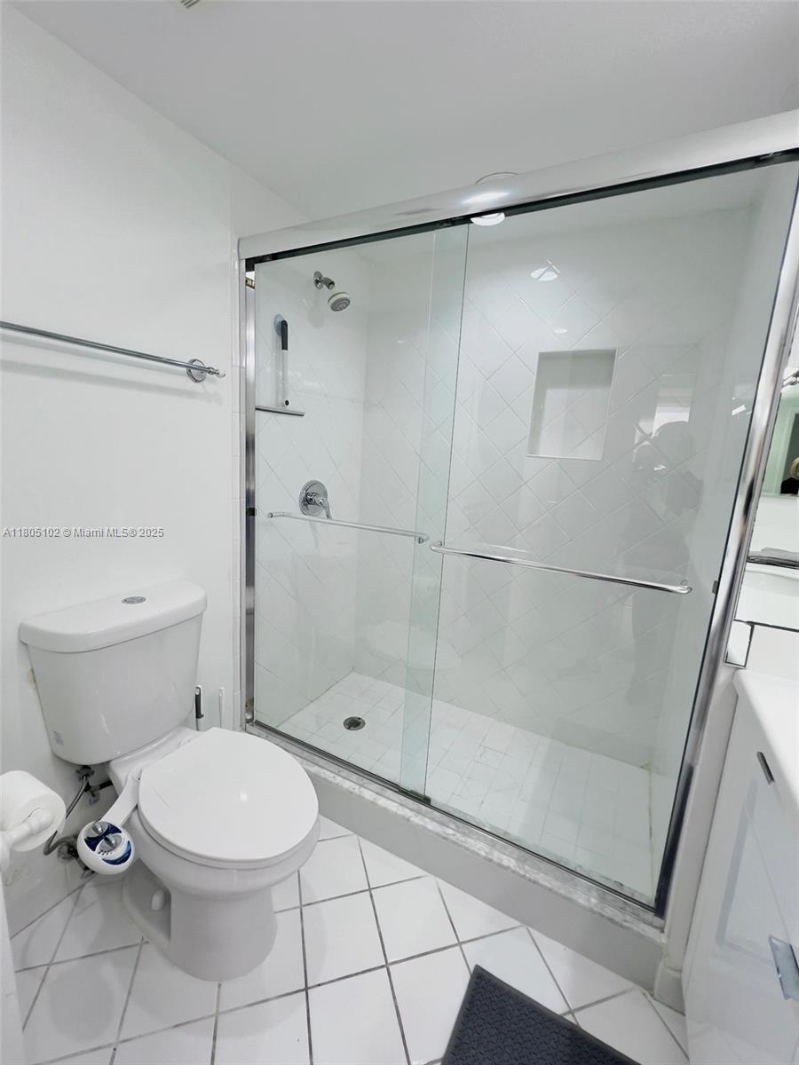 2412 2 / 2 1350 sq. ft. $ 2025-05-17 0 Photo