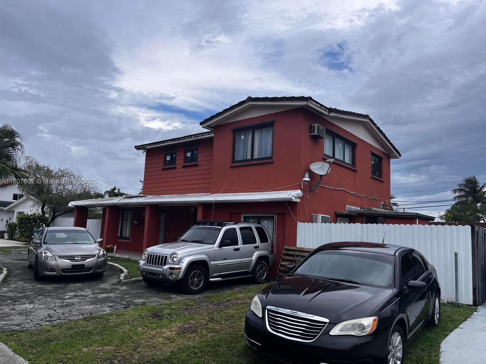 See details 1735 4 / 2 2075 sq. ft. $ 2025-07-21 0 Photo