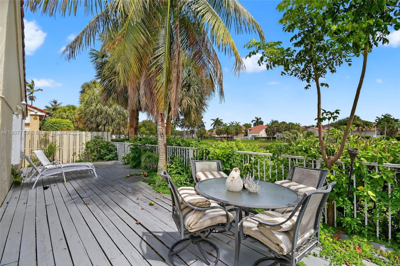 Photo of 1150 Queen Palm Ct  (1150), Hollywood, Florida, 33019 - 