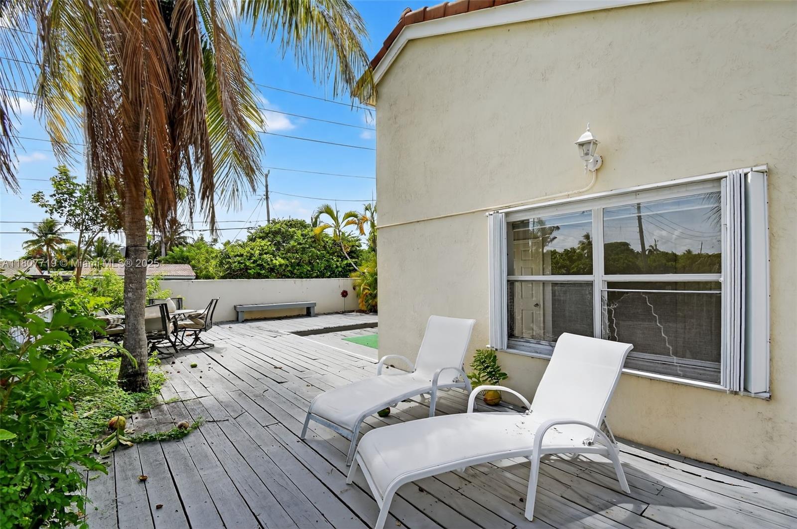 Photo of 1150 Queen Palm Ct  (1150), Hollywood, Florida, 33019 - 