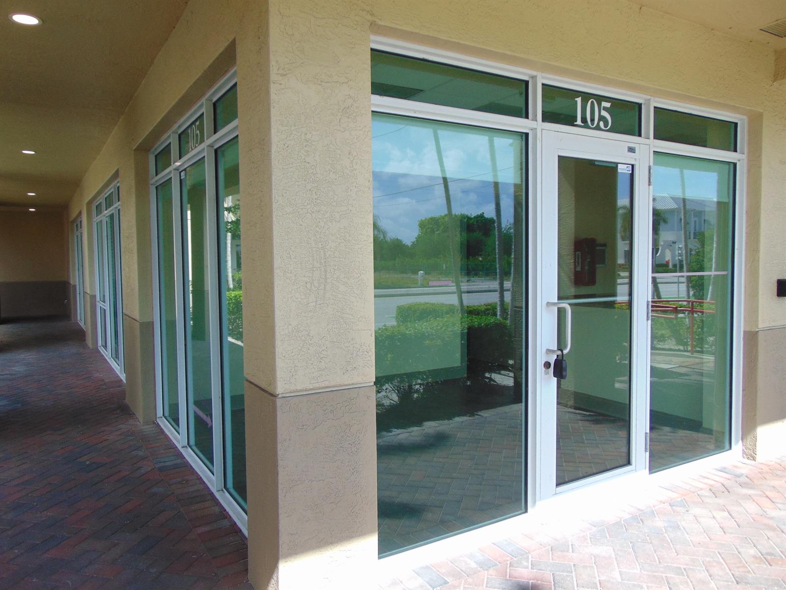 105  / 2  sq. ft. $ 2026-03-27 0 Photo