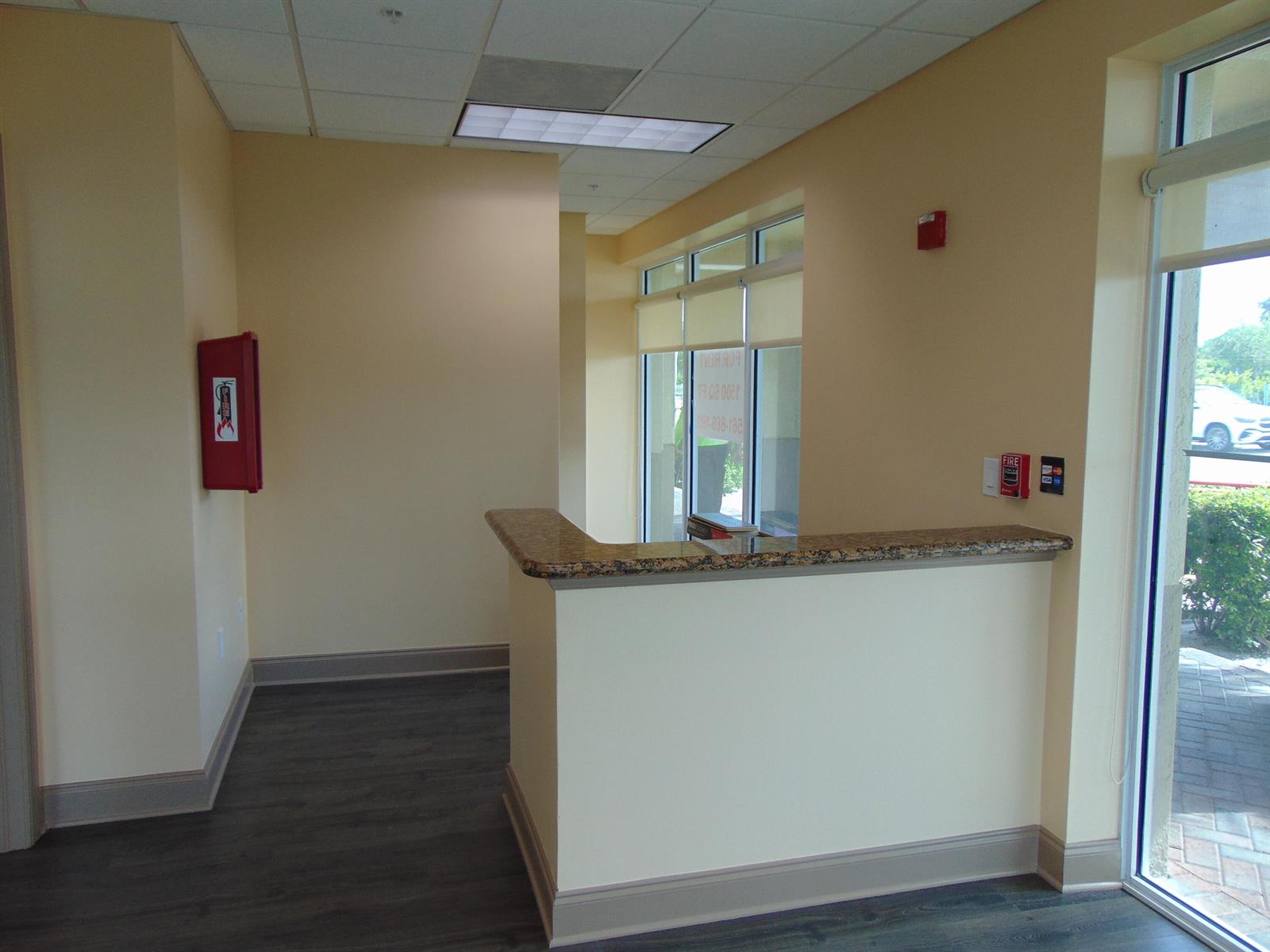 105  / 2  sq. ft. $ 2026-03-27 0 Photo