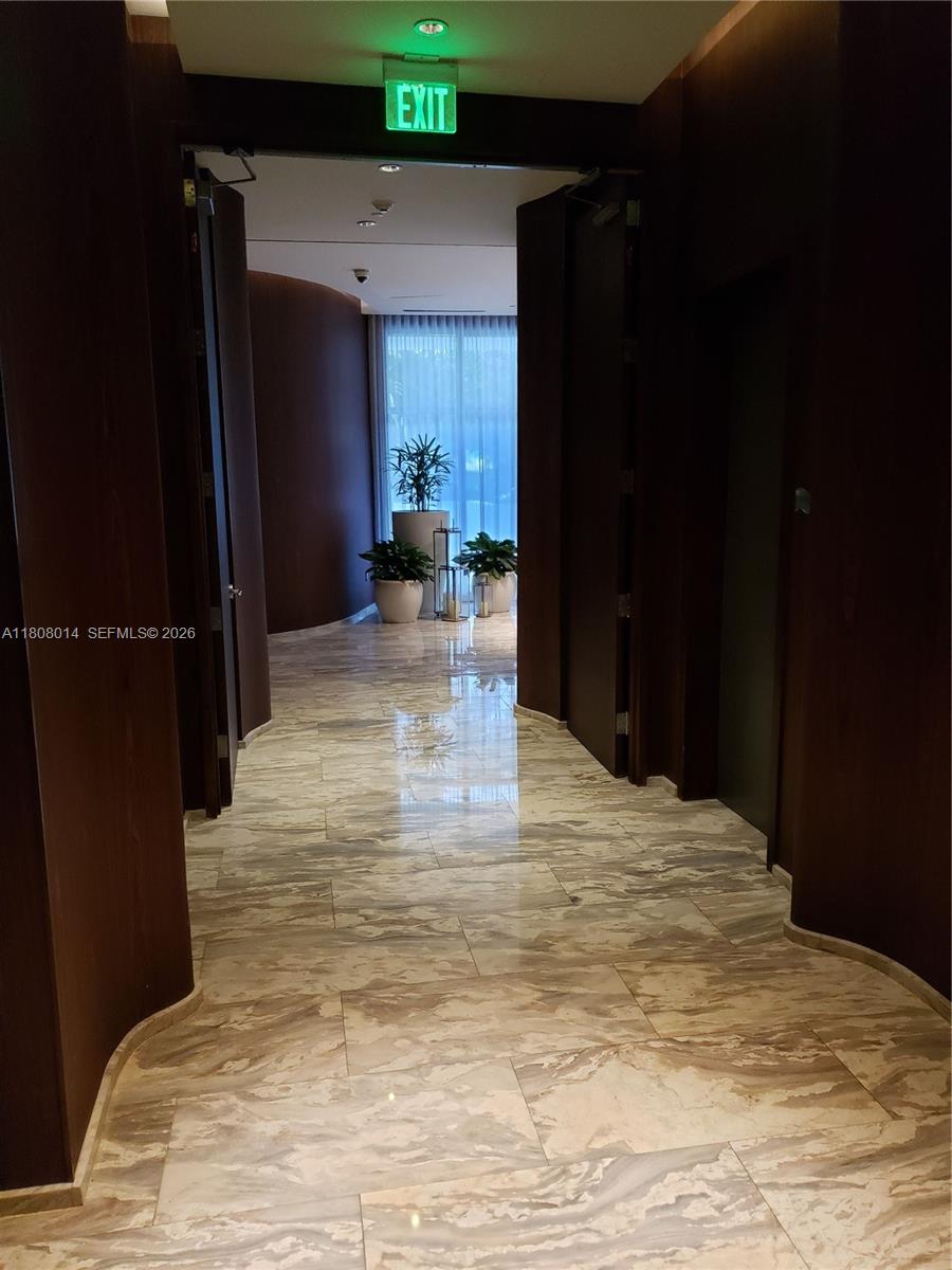 Photo of 3250 188th St  #906, Aventura, Florida, 33180 - 