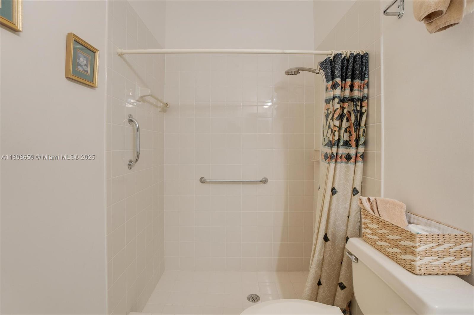Photo of 1270 Weeping Willow Way  (1270), Hollywood, Florida, 33019 - 