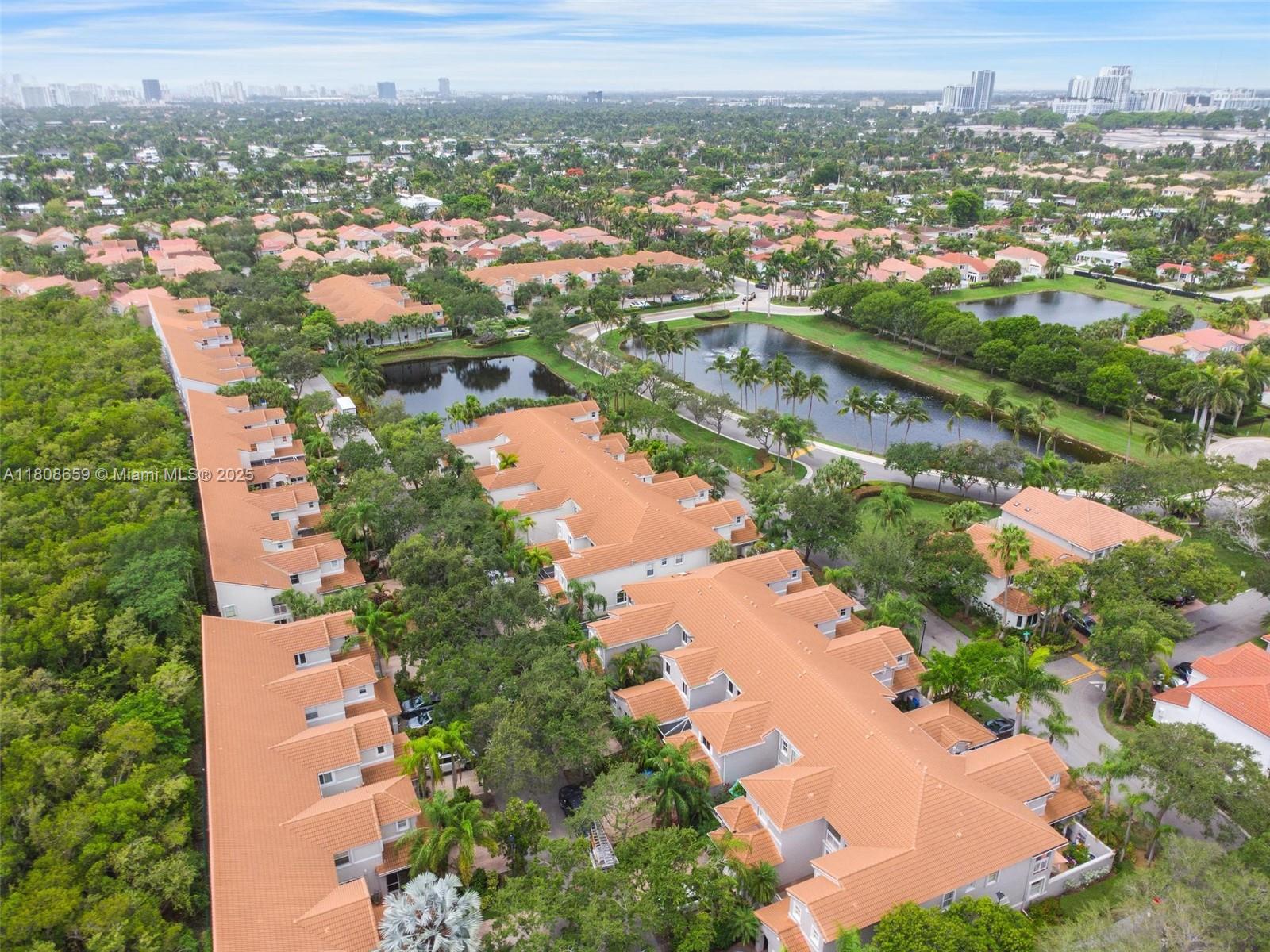 Photo of 1270 Weeping Willow Way  (1270), Hollywood, Florida, 33019 - 