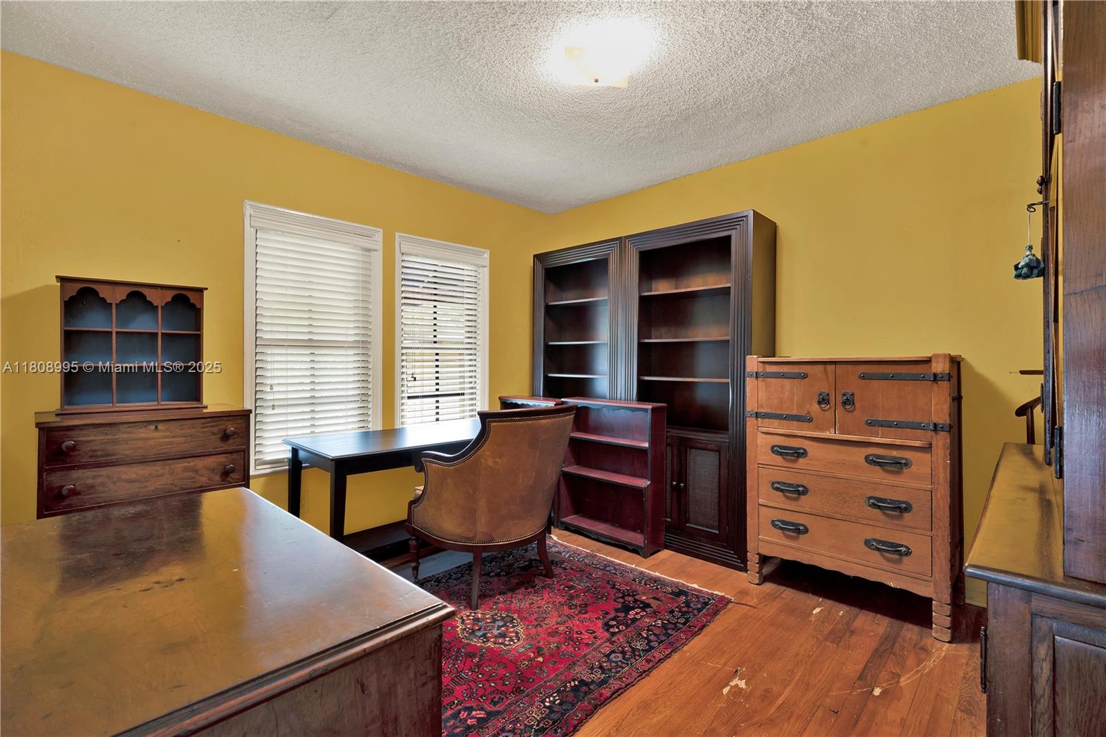 See details / sq. ft. $ 2025-05-23 0 Photo