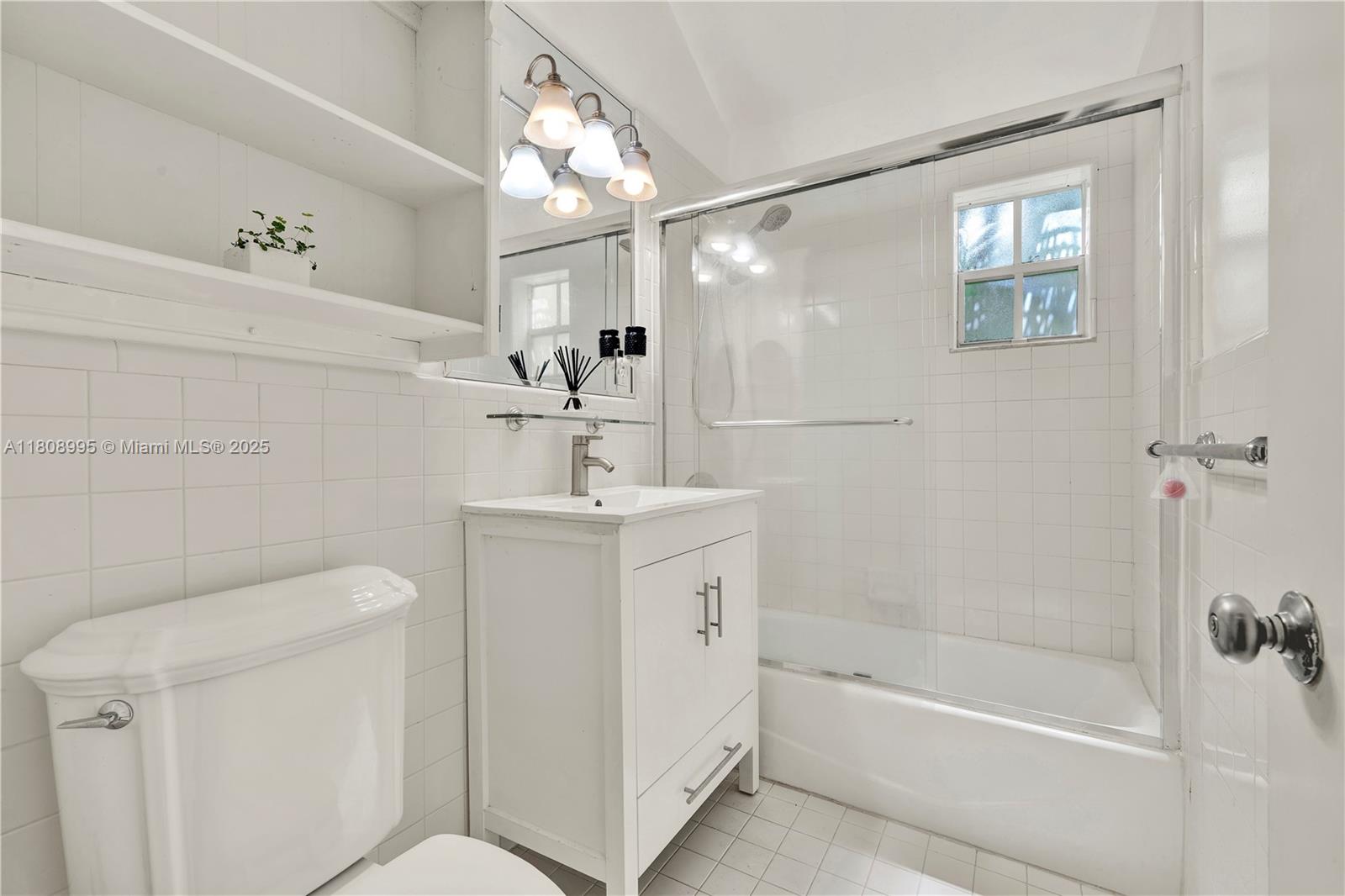 See details / sq. ft. $ 2025-05-23 0 Photo