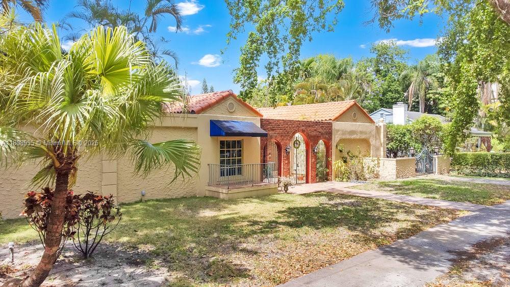 See details / sq. ft. $ 2025-05-23 0 Photo