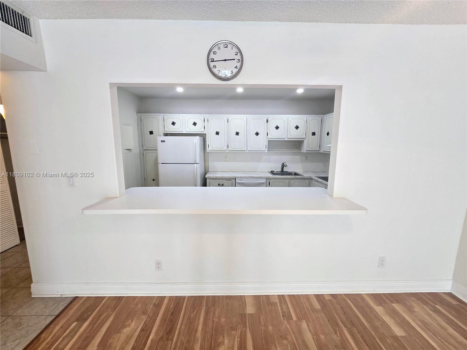 Photo of 19380 Collins Ave  #807, Sunny Isles Beach, Florida, 33160 - 