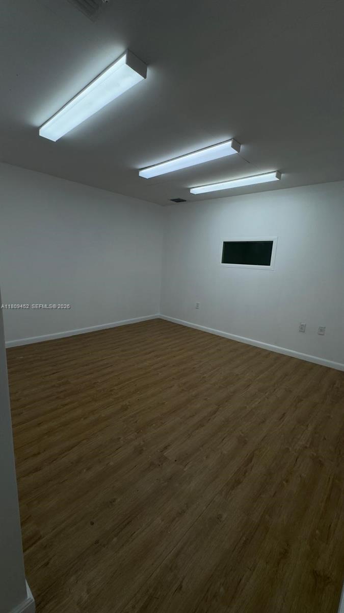 See details 204 / sq. ft. $ 2025-08-12 0 Photo