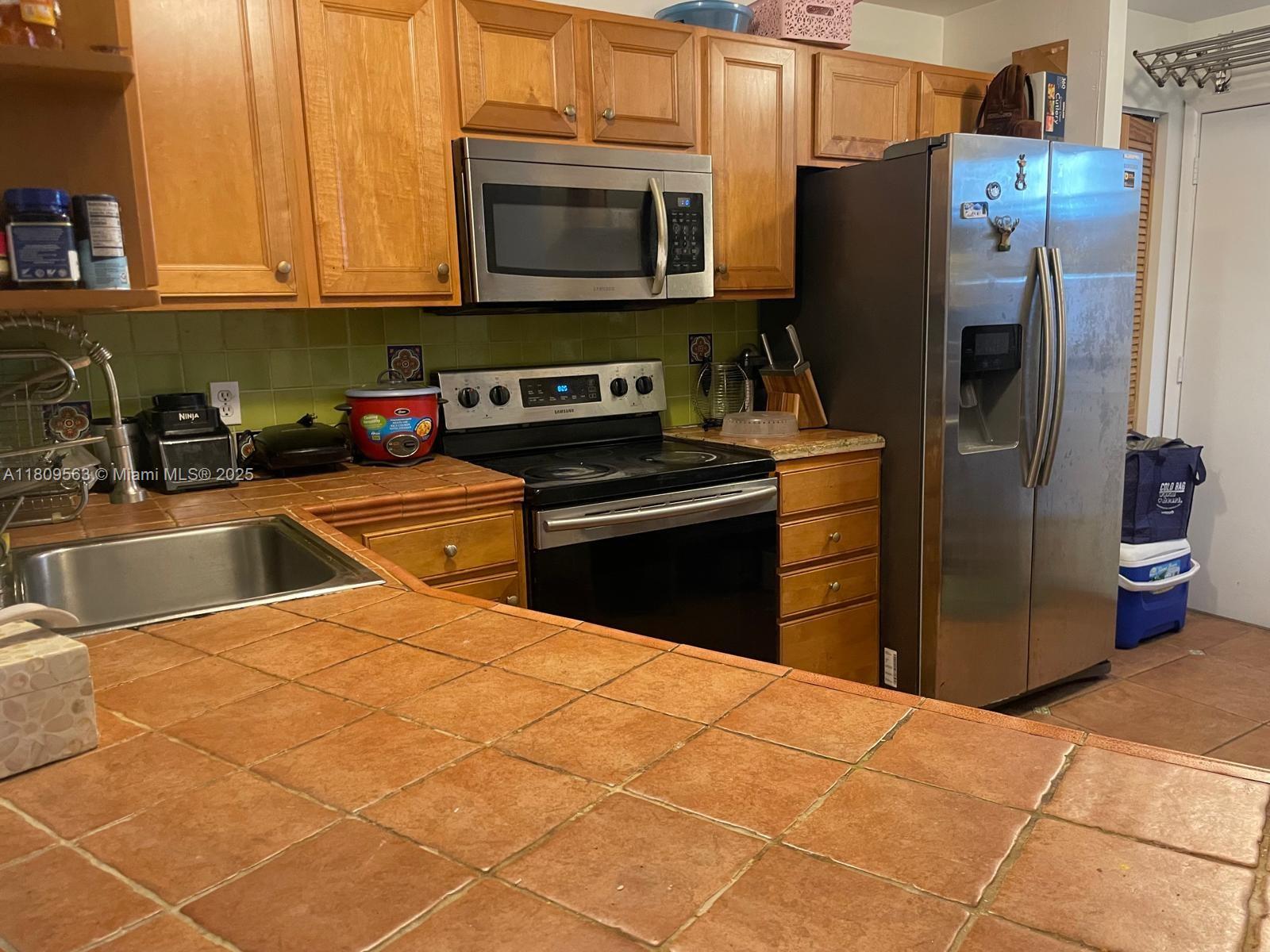 316-1 2 / 2 1315 sq. ft. $ 2025-07-10 0 Photo