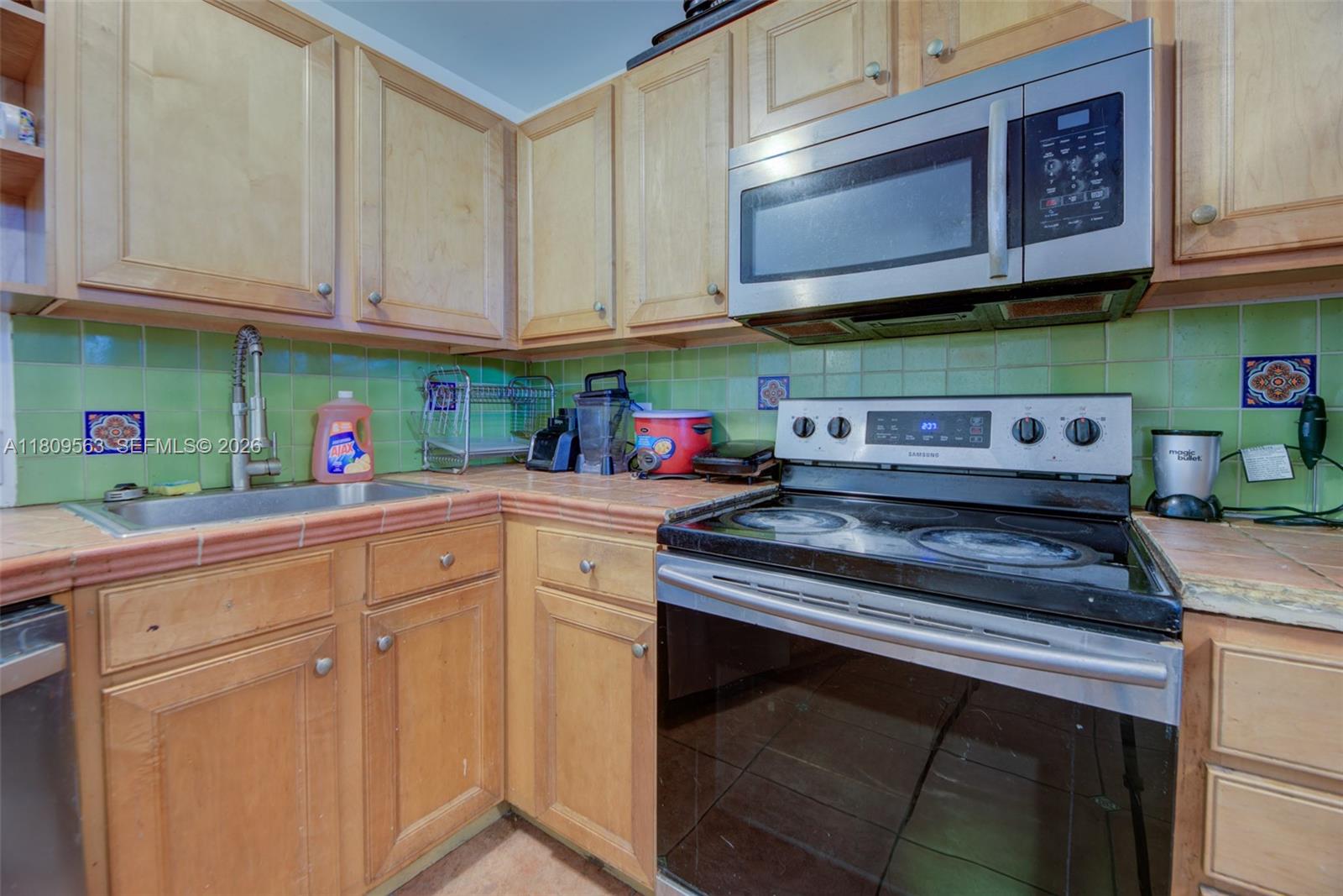 316-1 2 / 2 1315 sq. ft. $ 2025-07-10 0 Photo