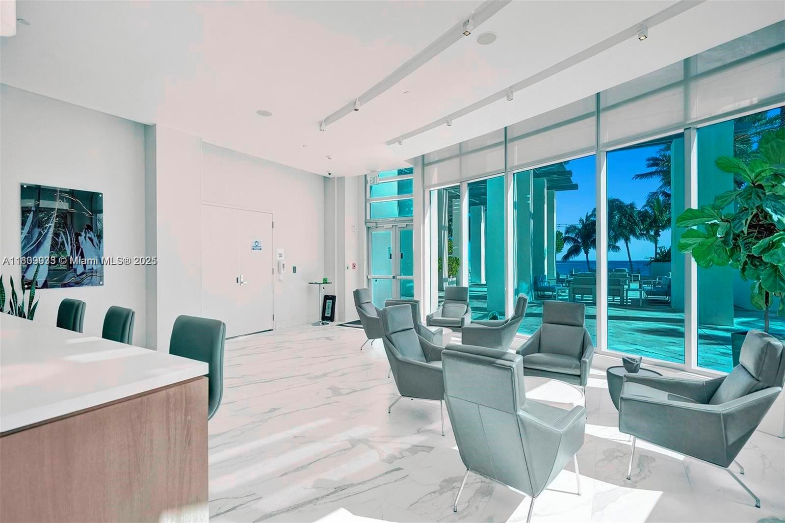 Photo of 3535 Ocean Dr  #2805, Hollywood, Florida, 33019 - Diplomat Lounge