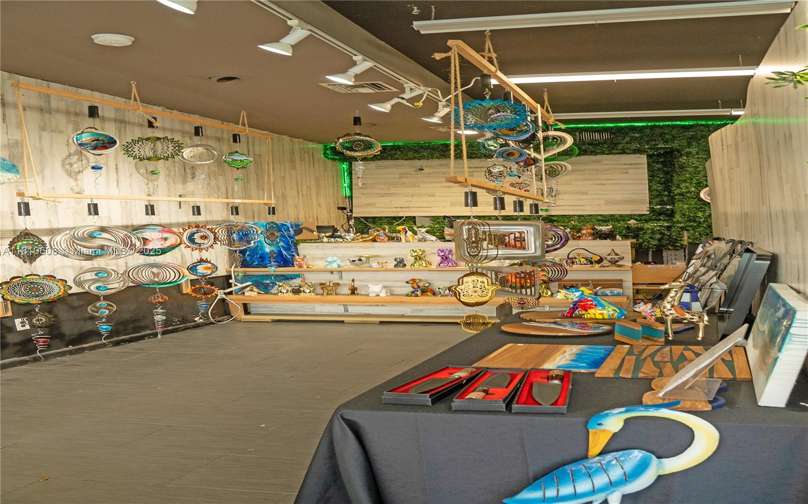 See details / sq. ft. $ 2025-07-06 0 Photo