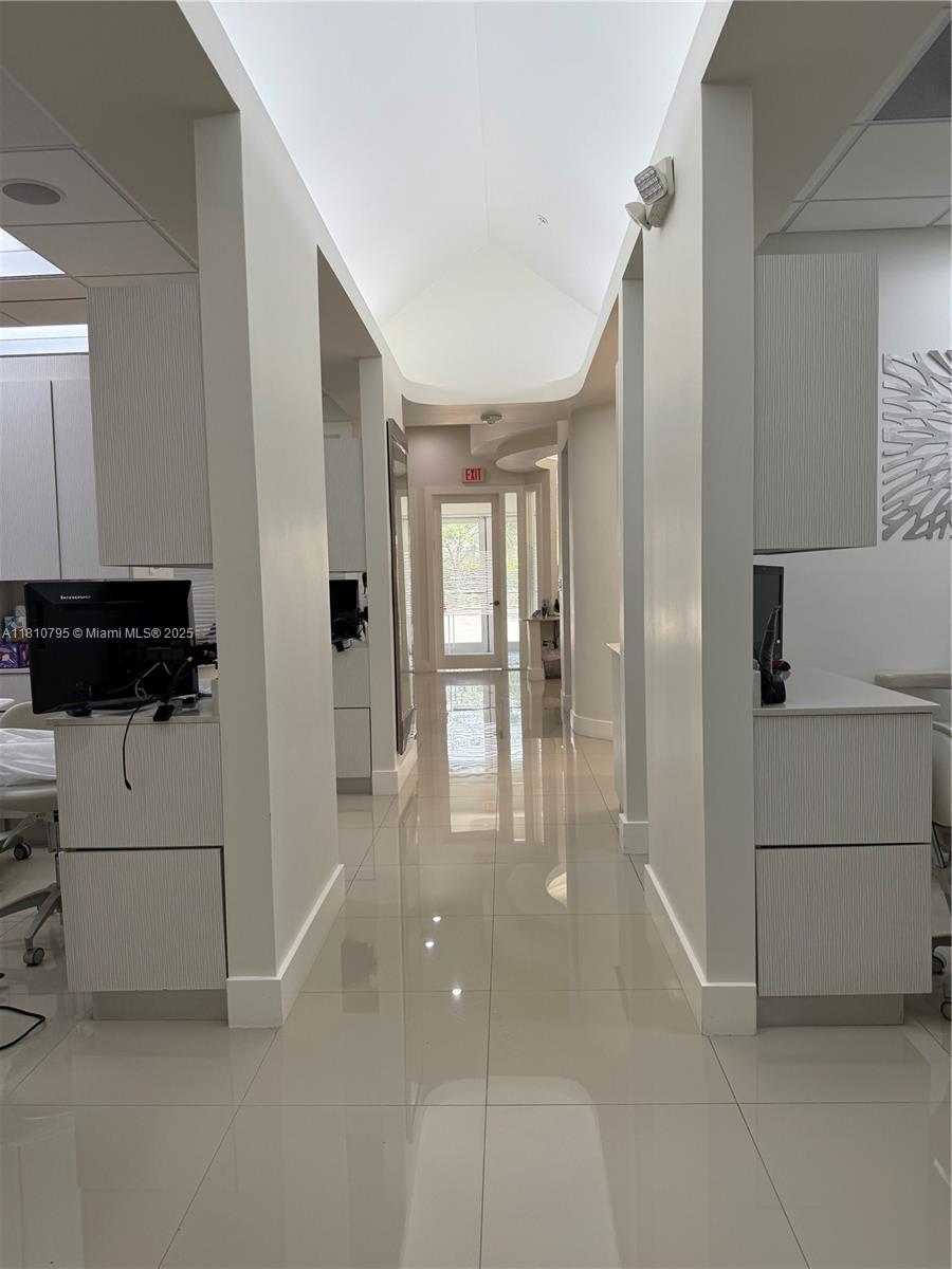 See details / sq. ft. $ 2025-09-04 0 Photo