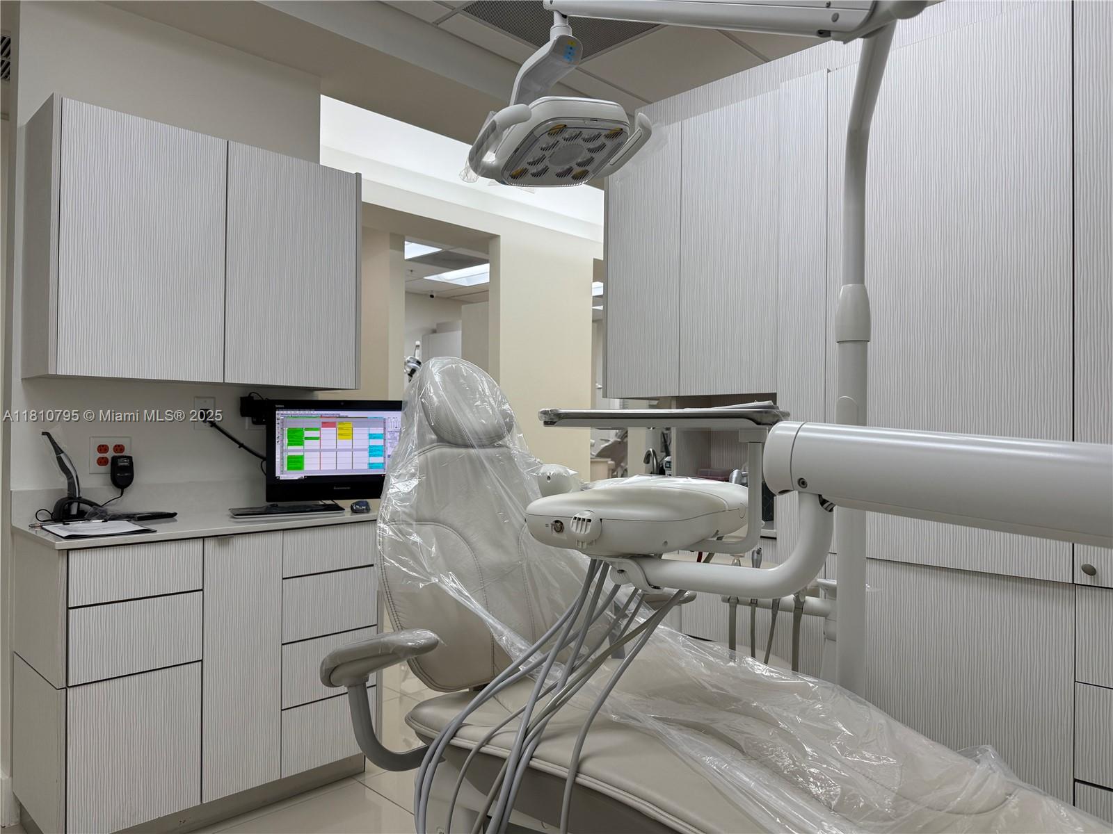 See details / sq. ft. $ 2025-09-04 0 Photo