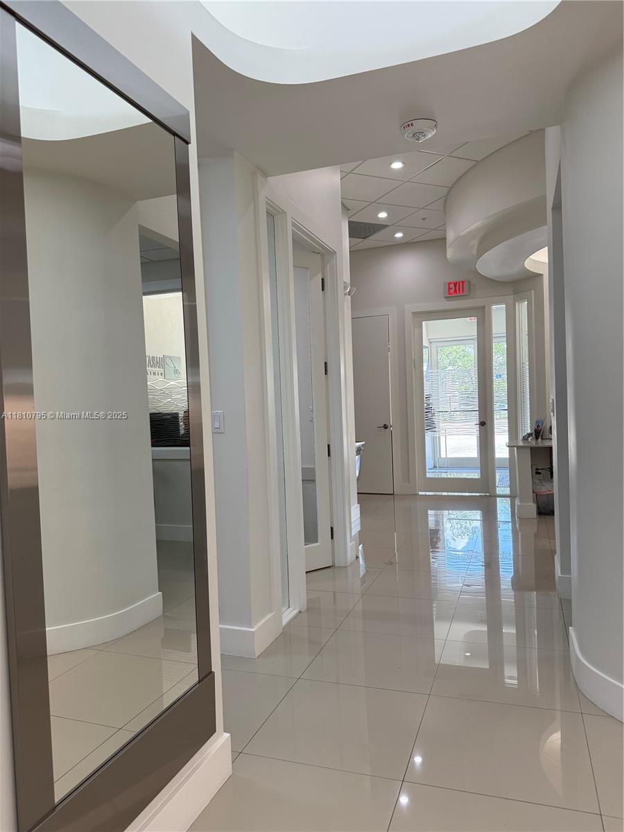 See details / sq. ft. $ 2025-09-04 0 Photo