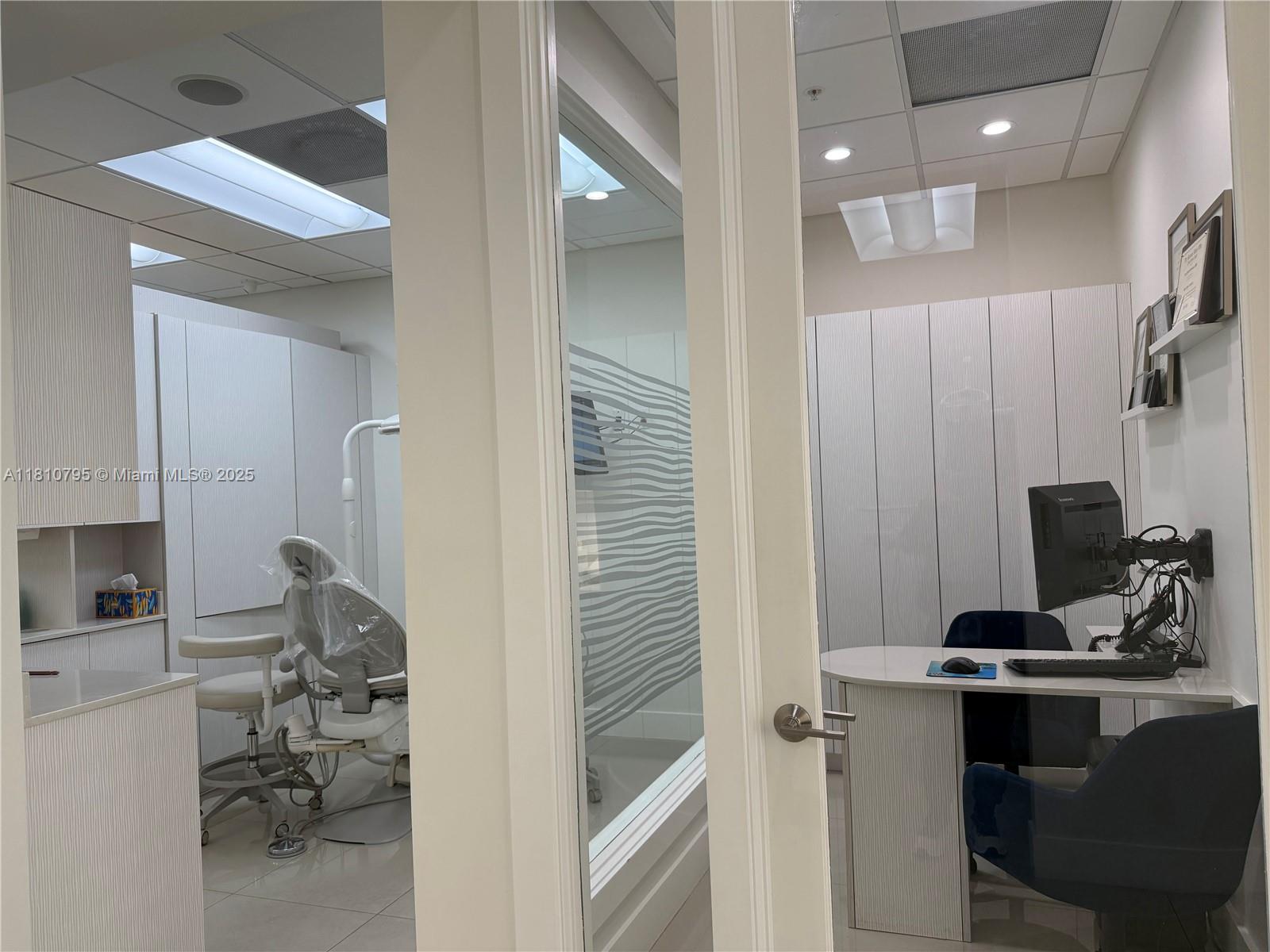 See details / sq. ft. $ 2025-09-04 0 Photo