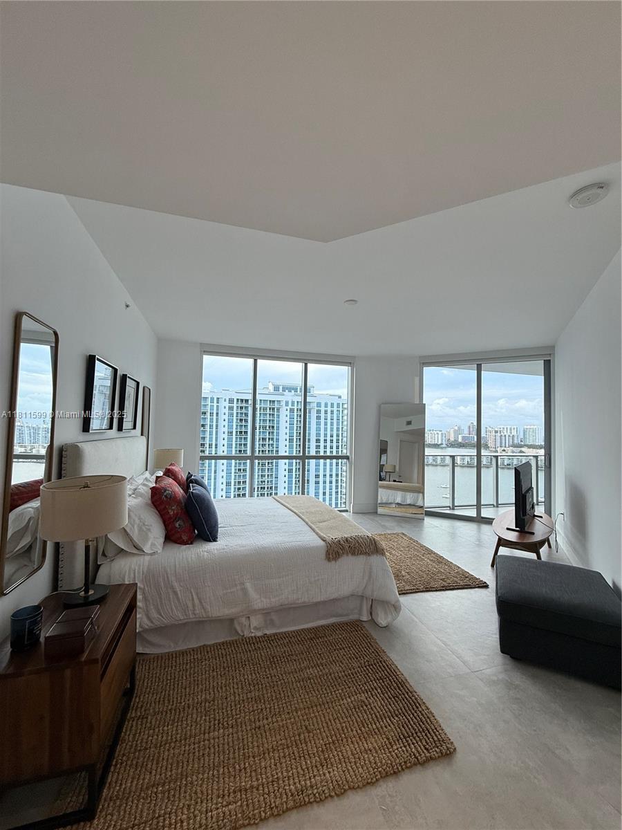 Photo of 17111 Biscayne Blvd  #2103, North Miami Beach, Florida, 33160 - 