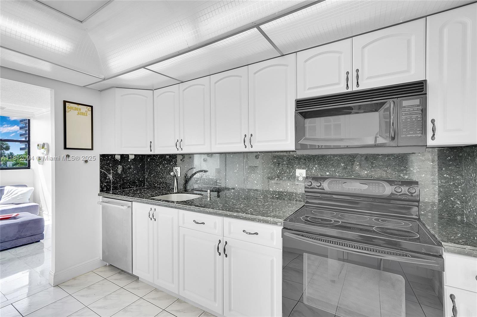 Photo of 2049 Ocean Dr  #202, Hallandale Beach, Florida, 33009 - 
