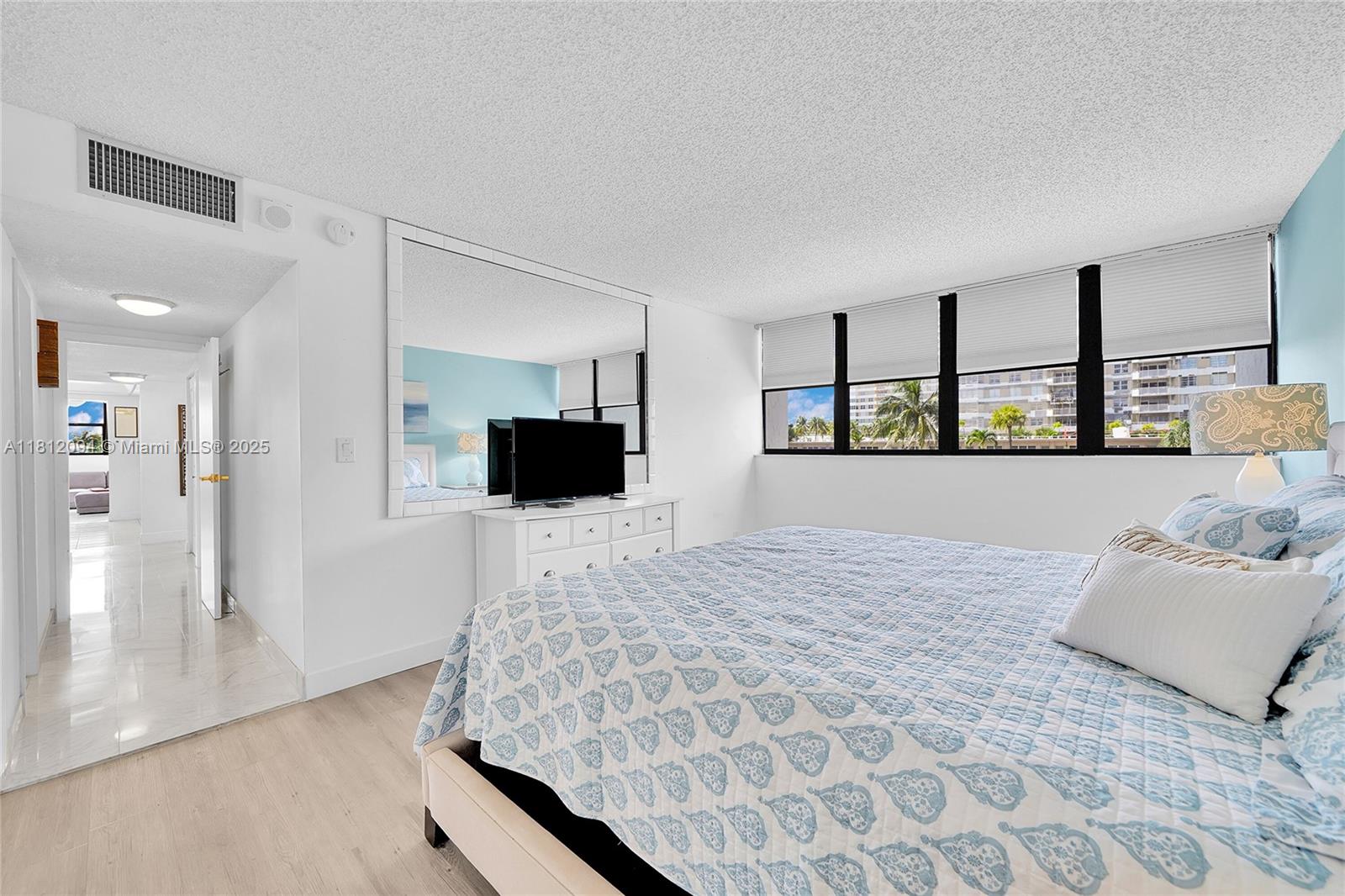 Photo of 2049 Ocean Dr  #202, Hallandale Beach, Florida, 33009 - 