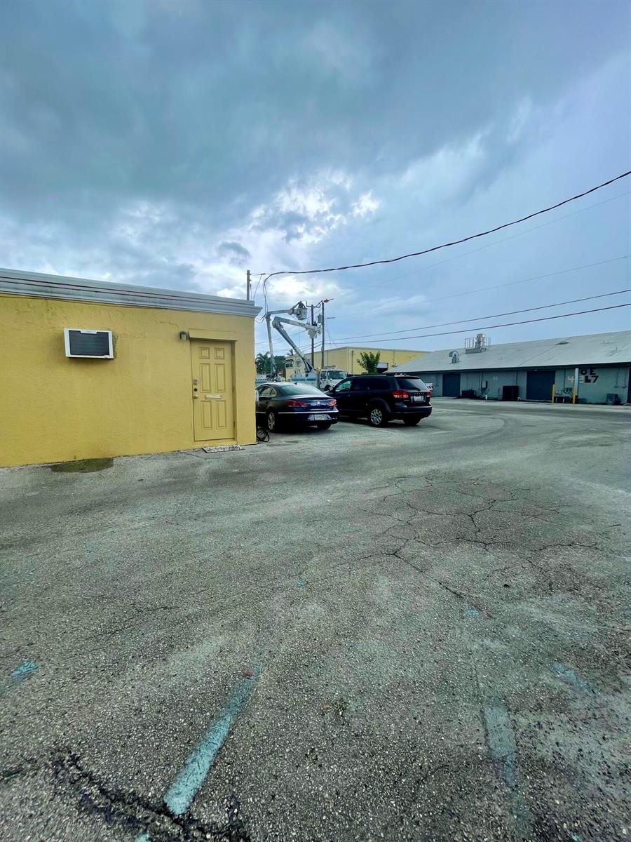 Ver detalles / 1 sq. ft. $ 2026-03-19 0 foto