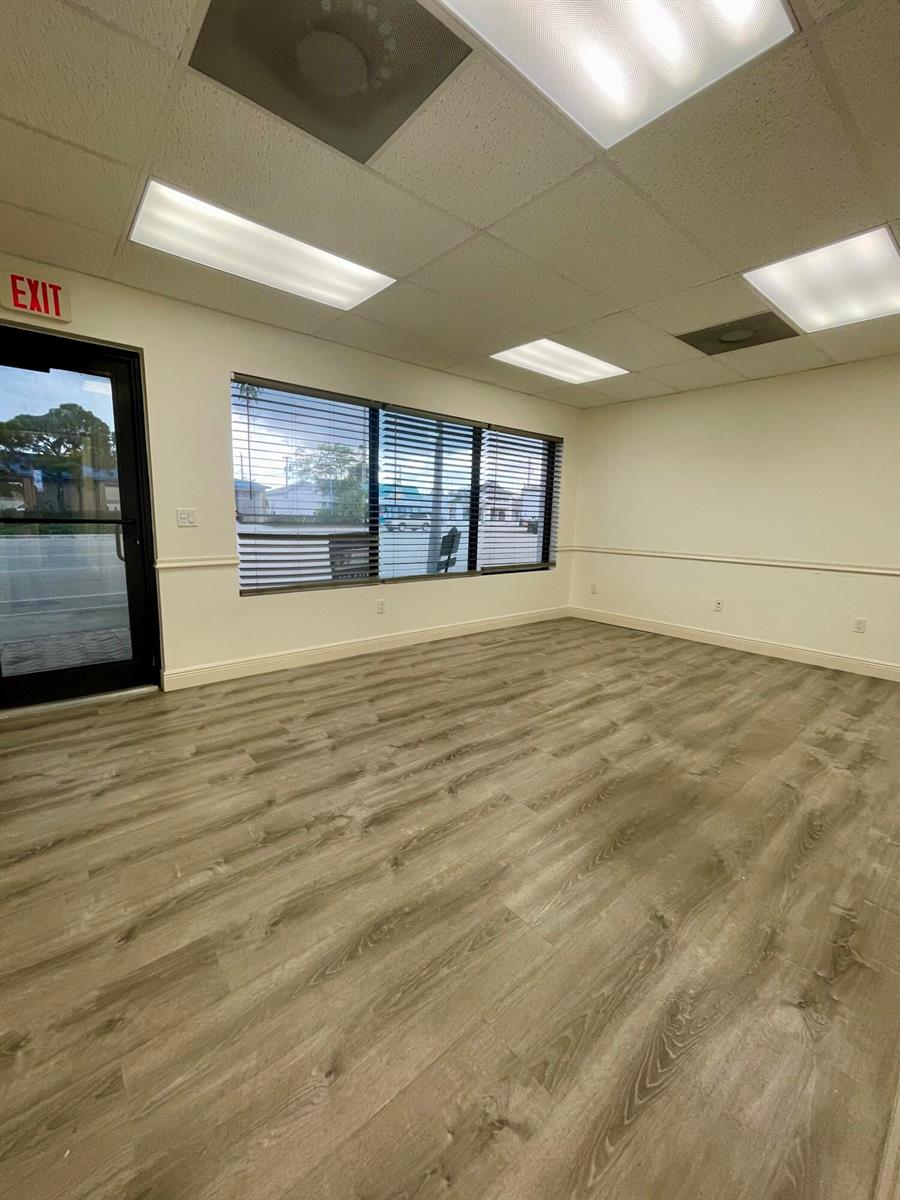 Ver detalles / 1 sq. ft. $ 2026-03-19 0 foto