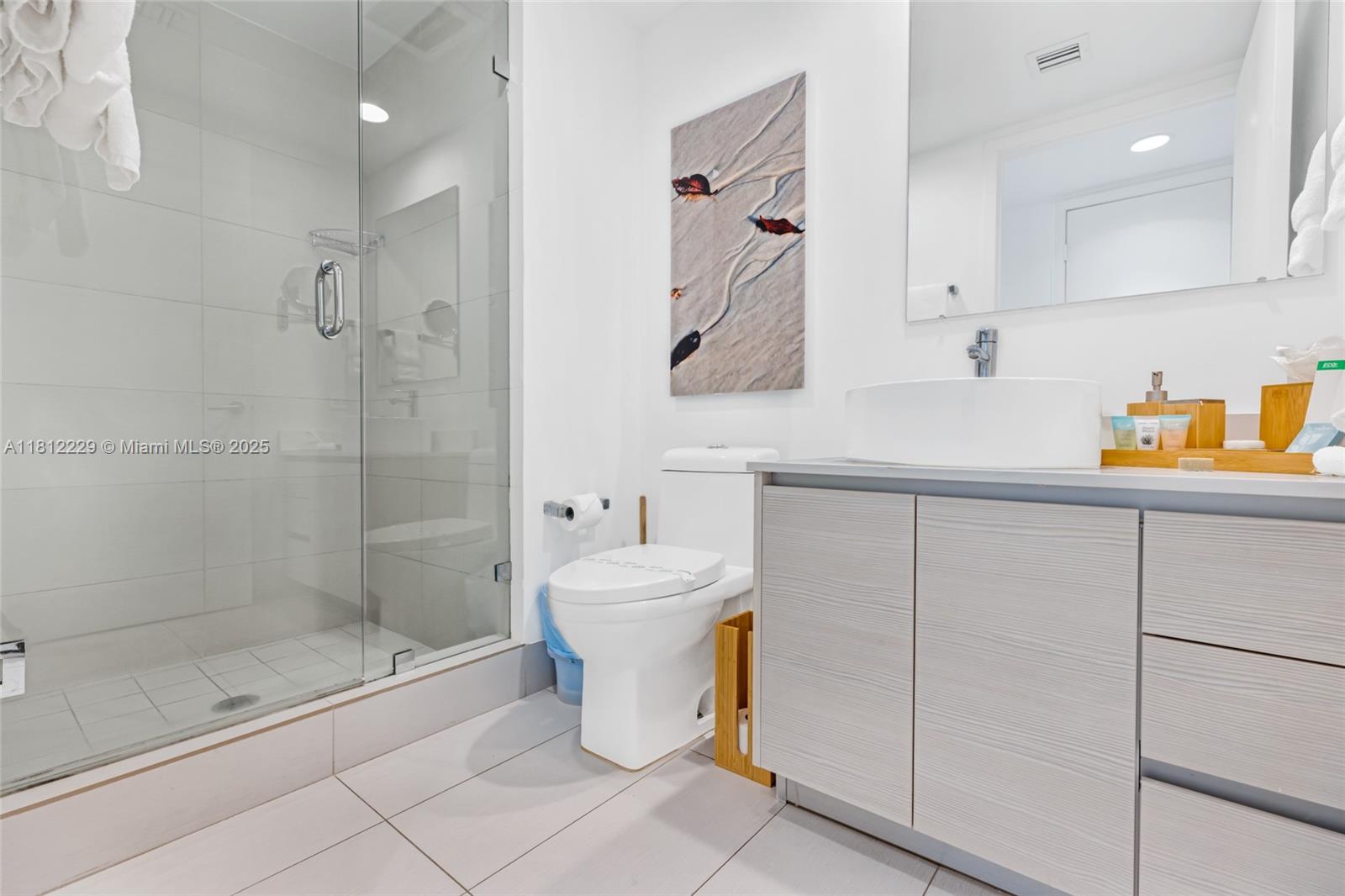 Photo of 2602 Hallandale Beach Blvd  #R1009, Hallandale Beach, Florida, 33009 - 