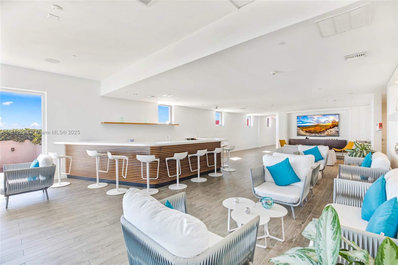 Photo of 2602 Hallandale Beach Blvd  #R1009, Hallandale Beach, Florida, 33009 - 