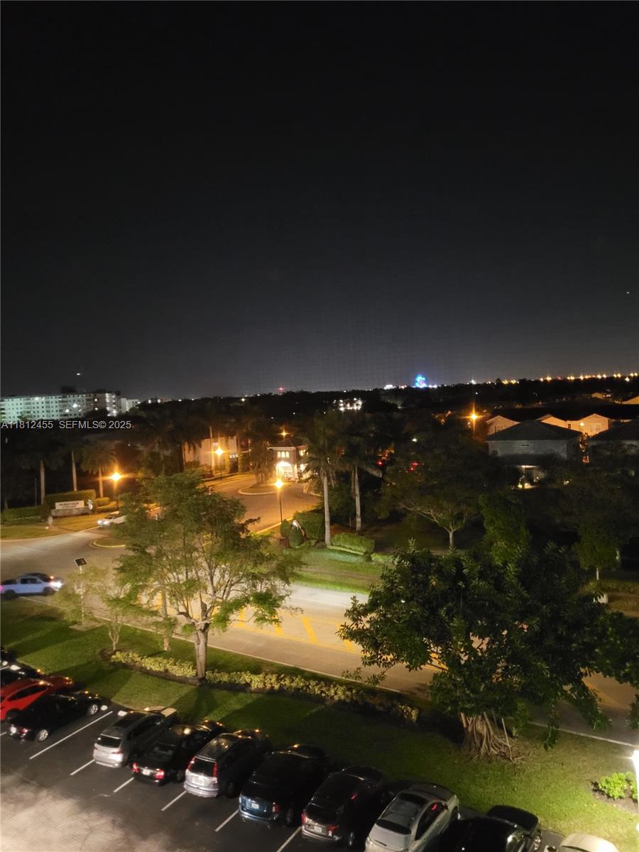 619 2 / 2 1284 кв.футов $ 2025-12-02 0 Фото