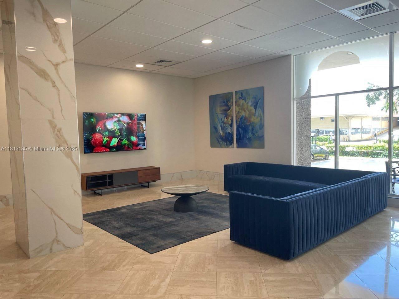 See details 801 2 / 2 975 sq. ft. $ 2025-07-20 0 Photo
