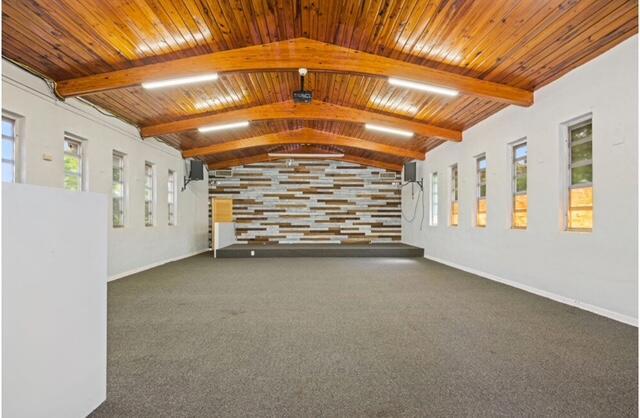   / 2  sq. ft. $ 2025-12-06 0 Photo