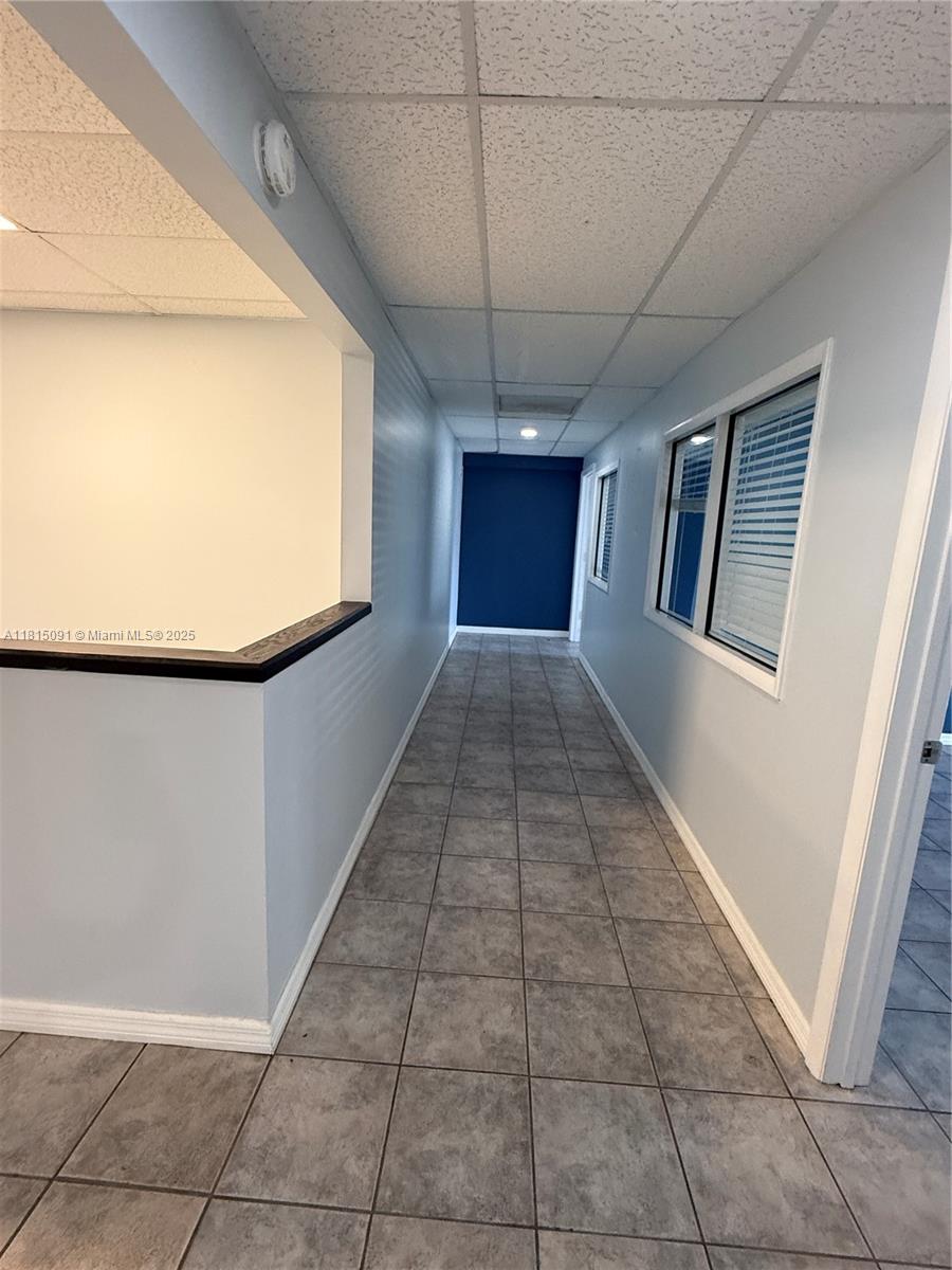 20  /   sq. ft. $ 2025-06-03 0 Photo