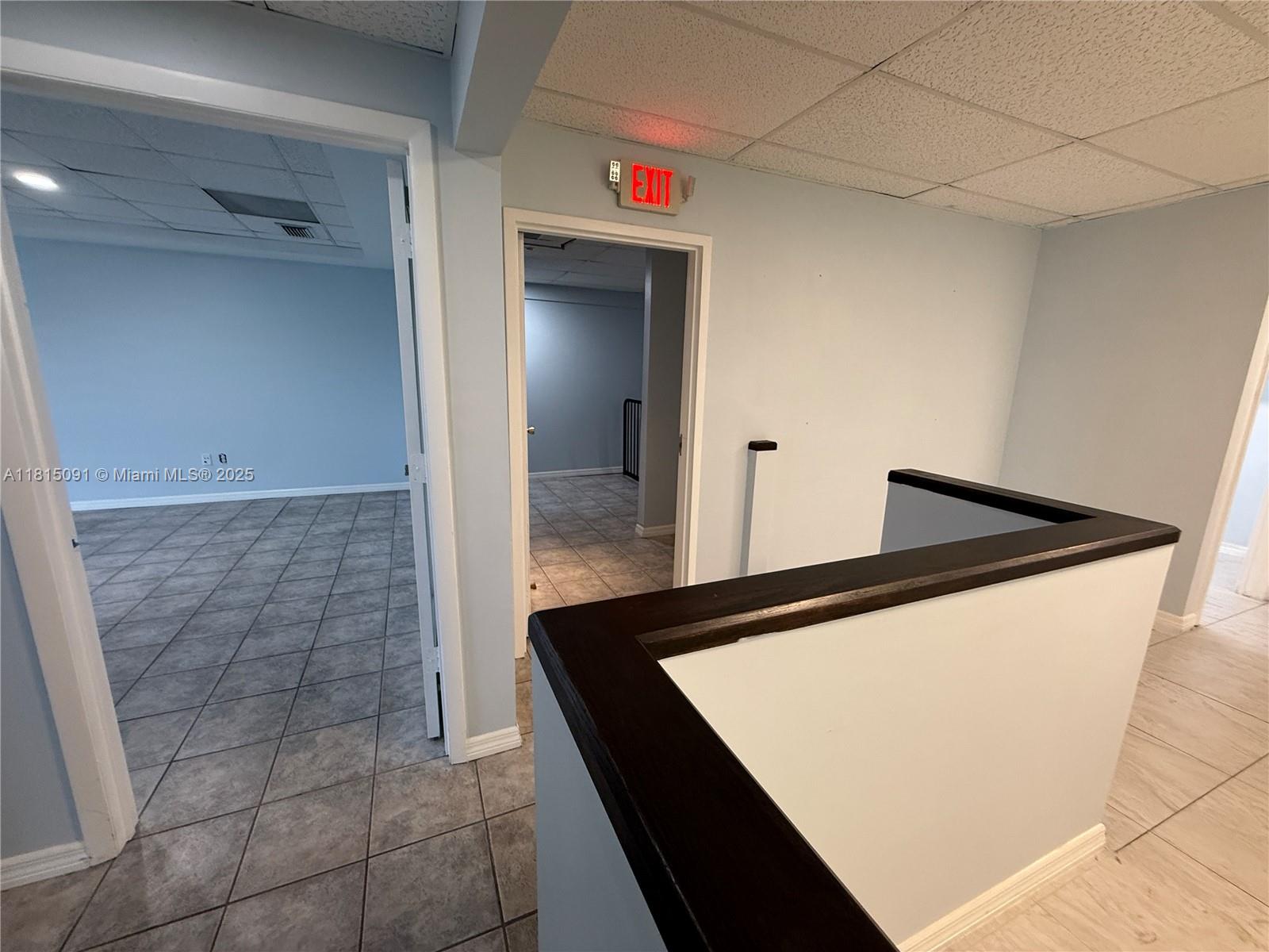 20  /   sq. ft. $ 2025-06-03 0 Photo