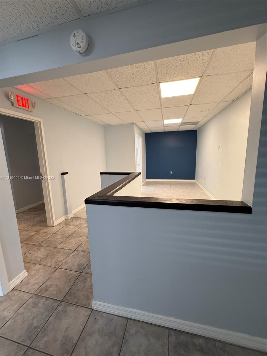 20  /   sq. ft. $ 2025-06-03 0 Photo