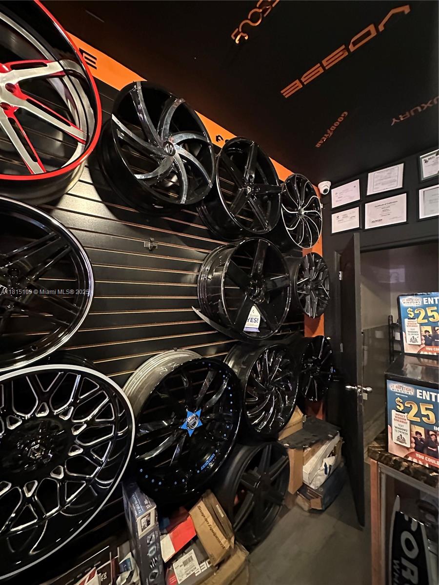   /   sq. ft. $ 2025-06-03 0 Photo