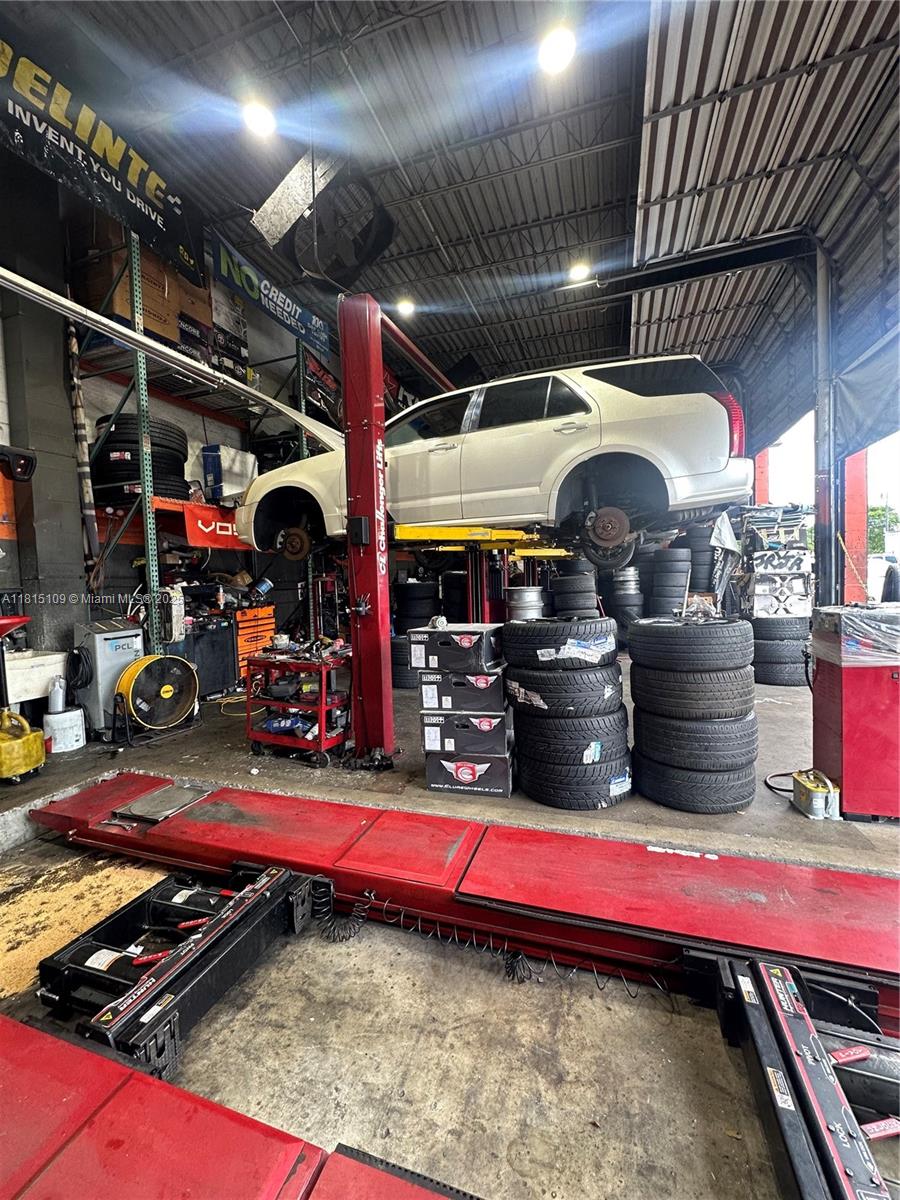   /   sq. ft. $ 2025-06-03 0 Photo