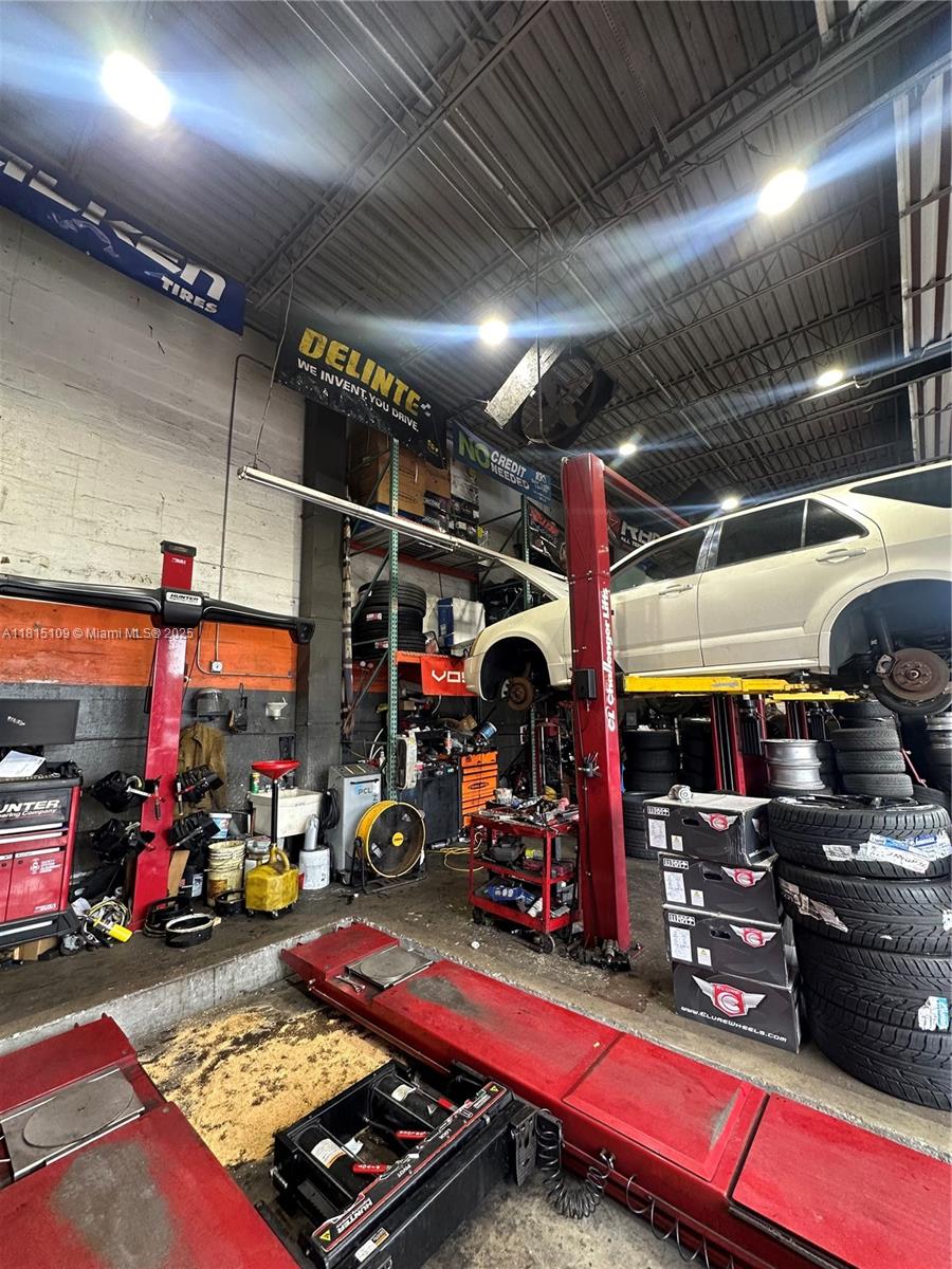   /   sq. ft. $ 2025-06-03 0 Photo